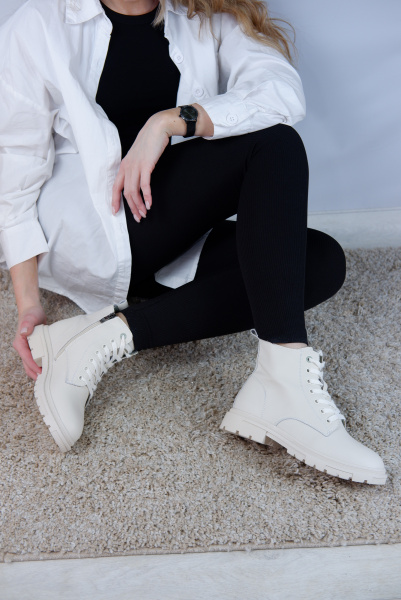 Ботинки женские демис <H20122-1= беж/к>