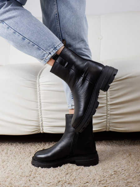 Ботинки женские зимние <DD6178BPM ч/к>