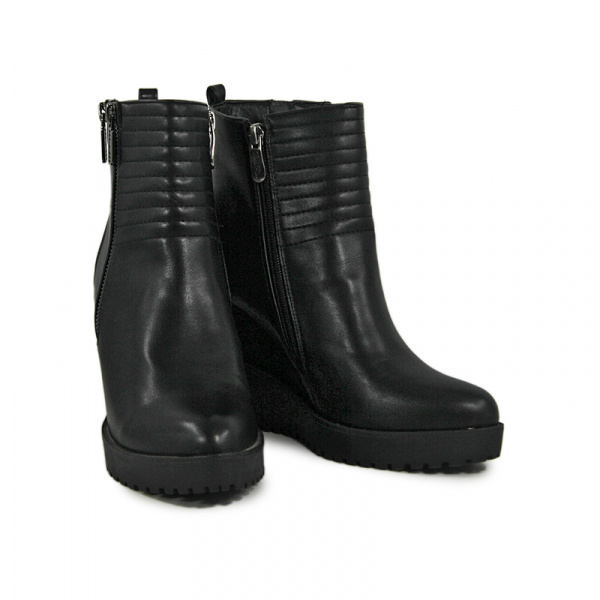 Ботинки женские демис <435-118-12 ч/эко к>