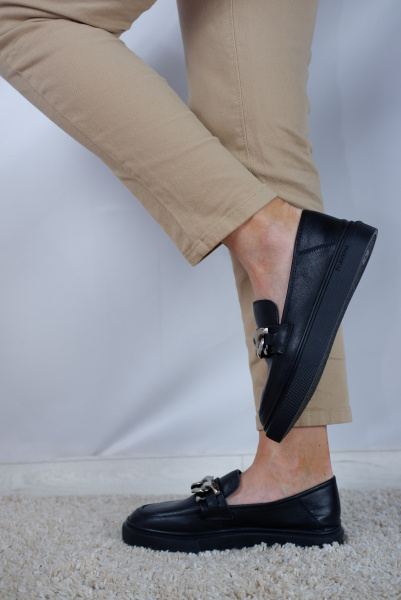 Лоферы женские <369-666= черный/к>