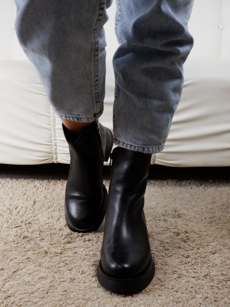 Ботинки женские зимние <C2-LE372-KA834AM-6= ч/к>