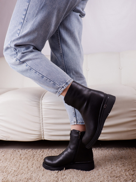 Ботинки женские зимние <MV1044-021 ч/к>