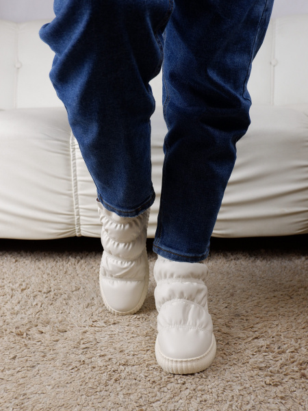 Угги женские зимние <NU404-012 бел/к>