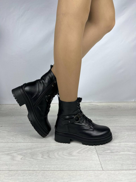 Ботинки женские зимние <PN792-9240BZM= ч/к>