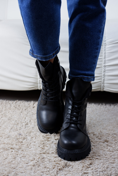 Ботинки женские зимние <C233-R-NAM-09-A-Q ч/к>