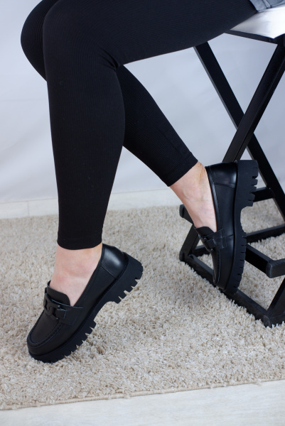 Лоферы женские <PW1176A-82261-11= чер/к>