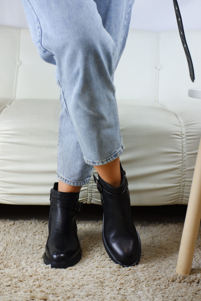 Ботинки женские демис <CEB46-1 ч/к>