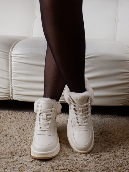 Ботинки женские зимние <JE325-012 мол/к>