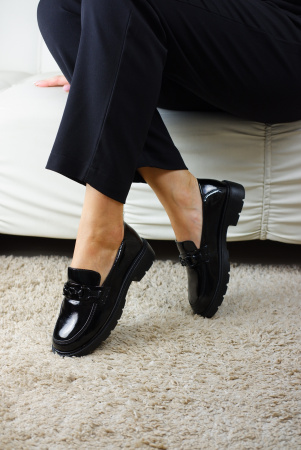 Лоферы женские <GC105-021 ч/нат лак>