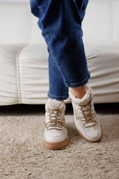 Кроссовки женские демис <JE375-011 беж+кор/к+т>