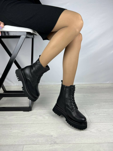 Ботинки женские зимние <22208-H-M= ч/к>