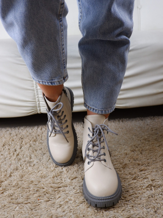 Ботинки женские демис <LS1110= беж+серы/к>