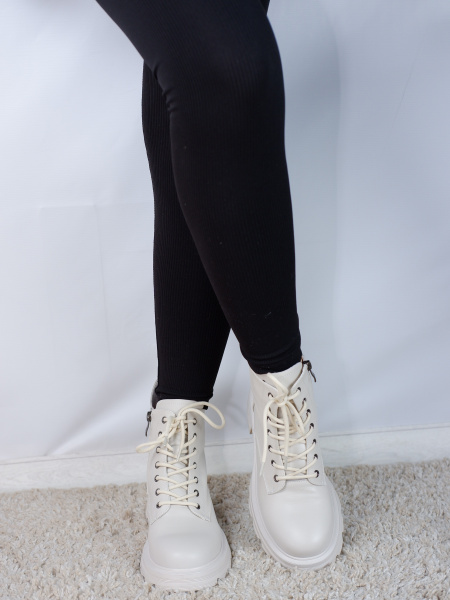 Ботинки женские демис <PAK2770-7340= беж/к>