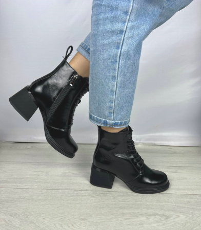 Ботинки женские демис <F03-5A5975-P733= ч/к>