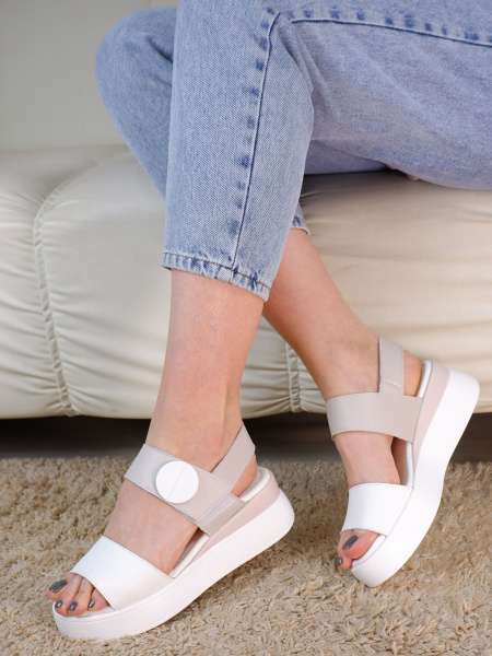 Сандалии женские <FB265-050 беж+бел/к>