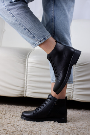 Ботинки женские демис <22R4-7-101B ч/к>