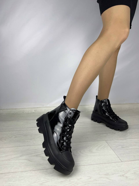 Кеды женские демис <2015-1= ч/нат лак к>