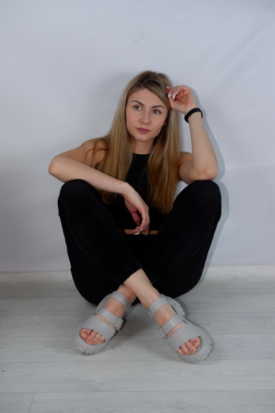 Сандалии женские <31F10-58-022= серы/к>