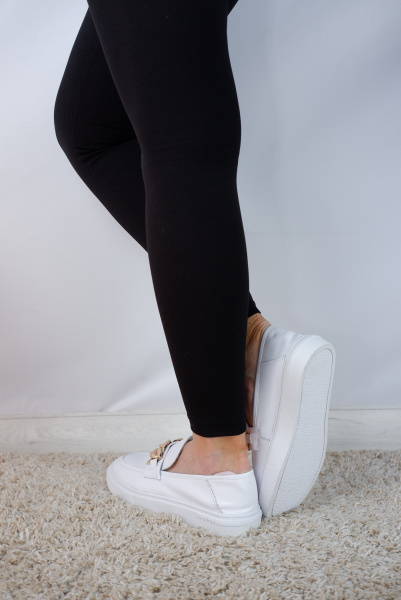 Лоферы женские <369-666= белый/к>