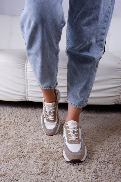 Кроссовки женские <HLN2368= беж+бел/з+к>