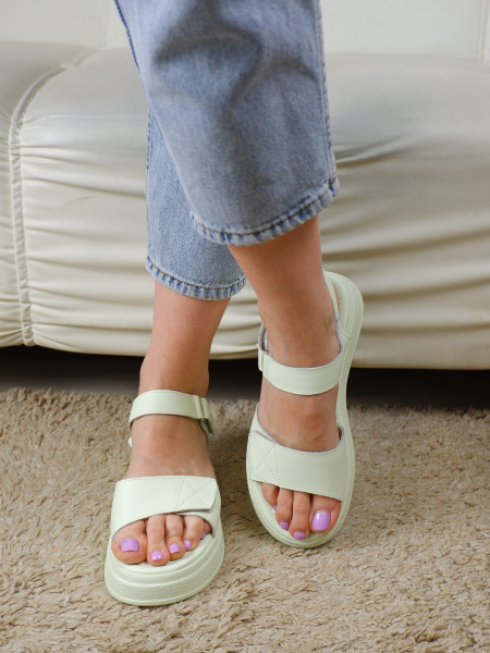 Сандалии женские <S60-127-02-42 салат/к>