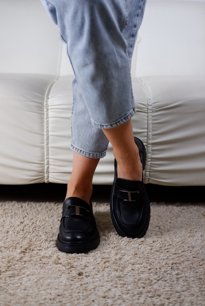 Лоферы женские <22R3-21-101= чер/к>